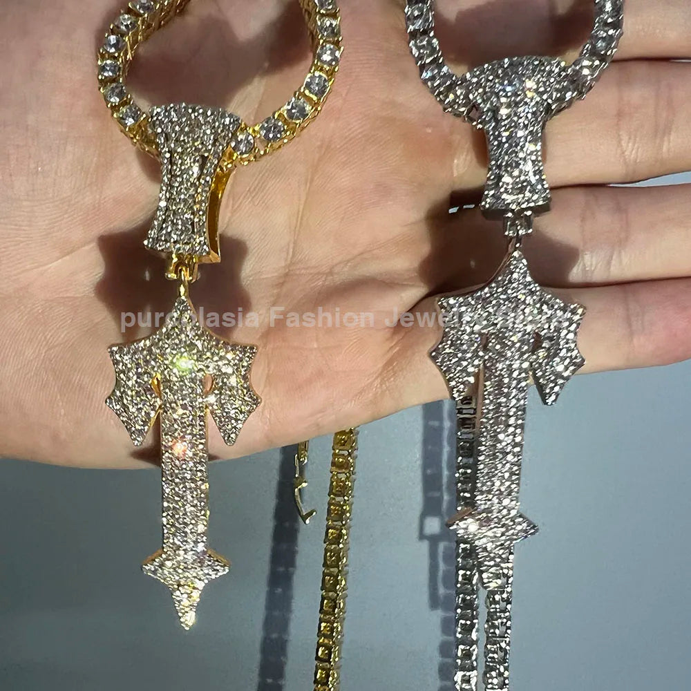 ICED OUT Halsband